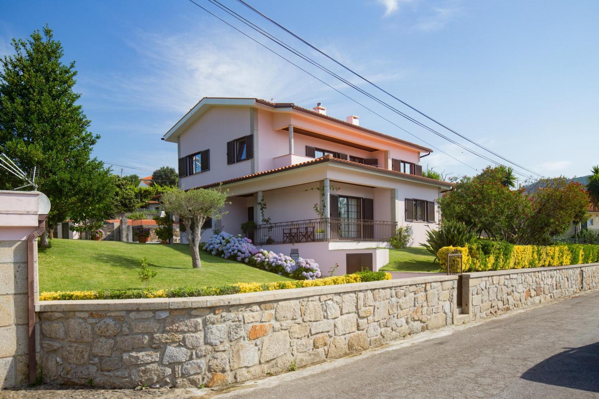 Suite Em Viana Do Castelo Exterior photo